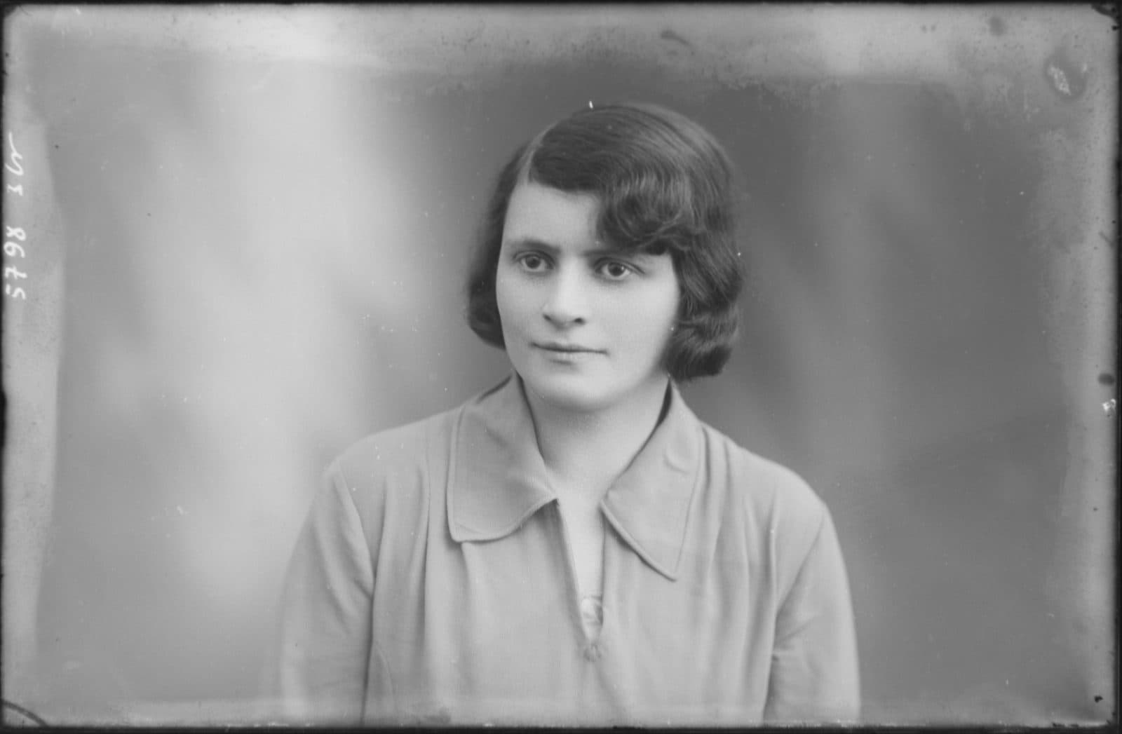 Fotografia z atelier E. Janusz, negatyw nr 025
