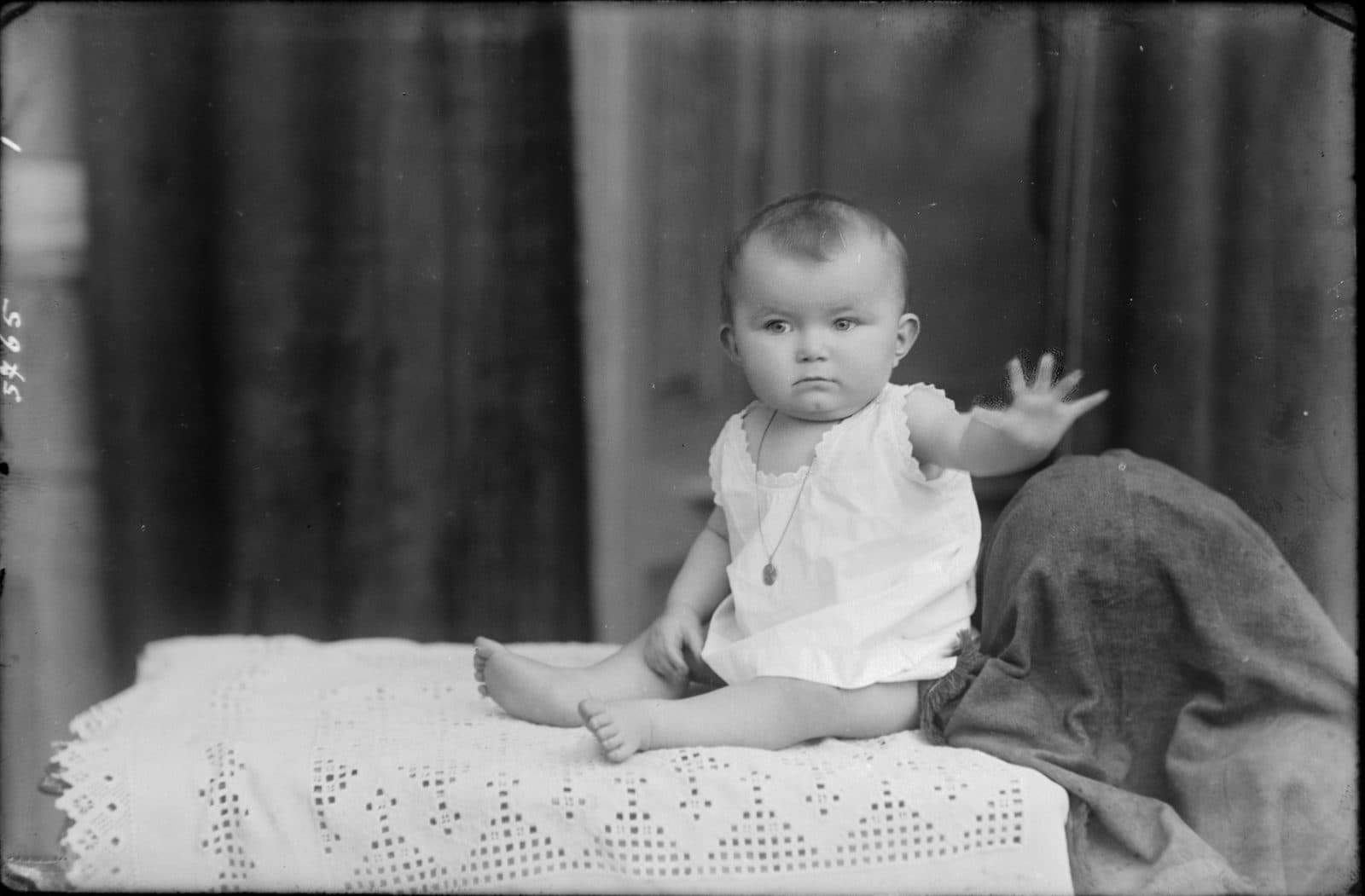 Fotografia z atelier E. Janusz, negatyw nr 039