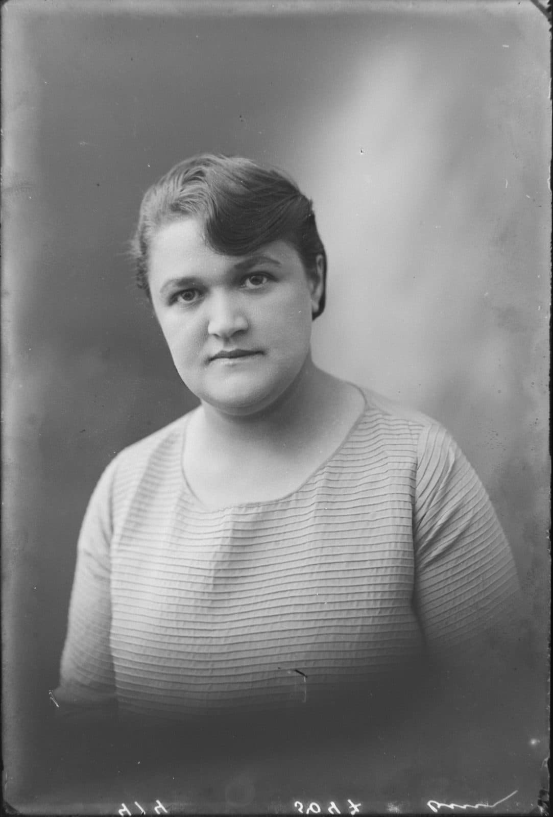Fotografia z atelier E. Janusz, negatyw nr 051