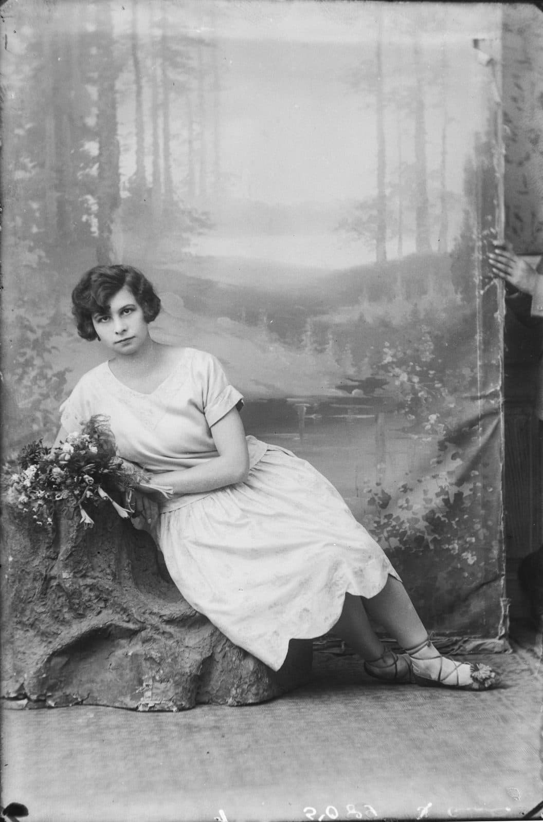 Fotografia z atelier E. Janusz, negatyw nr 068