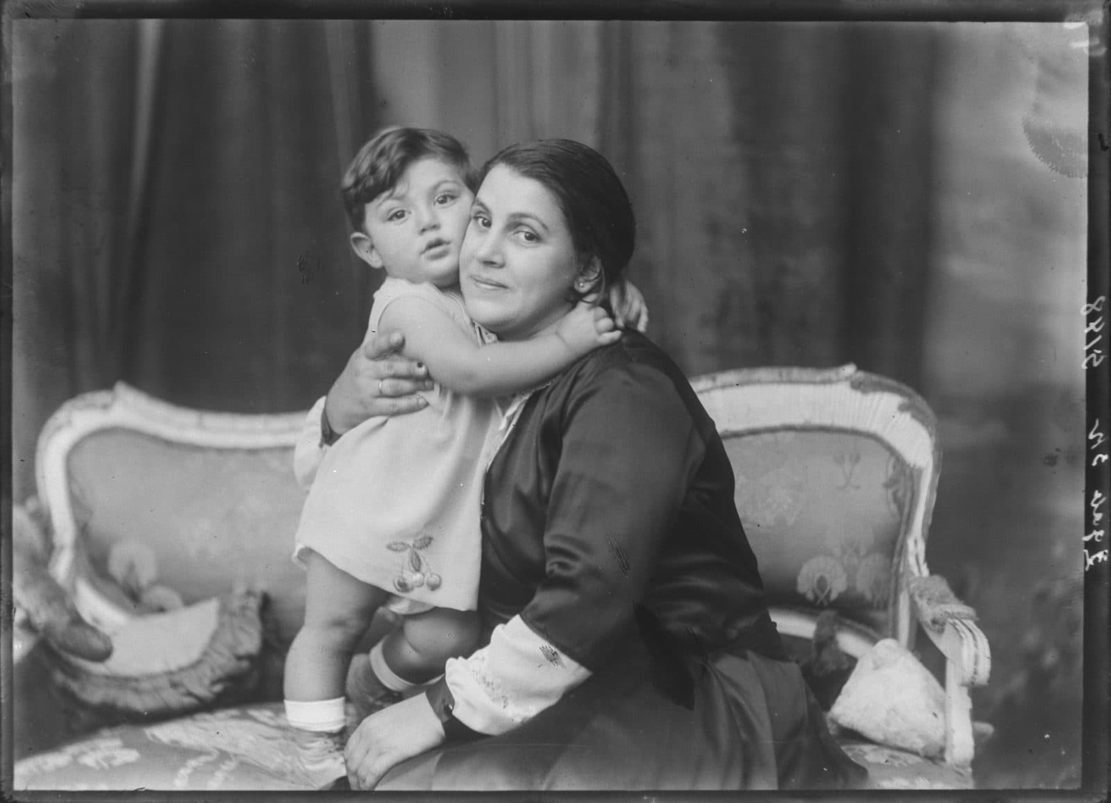 Fotografia z atelier E. Janusz, negatyw nr 088