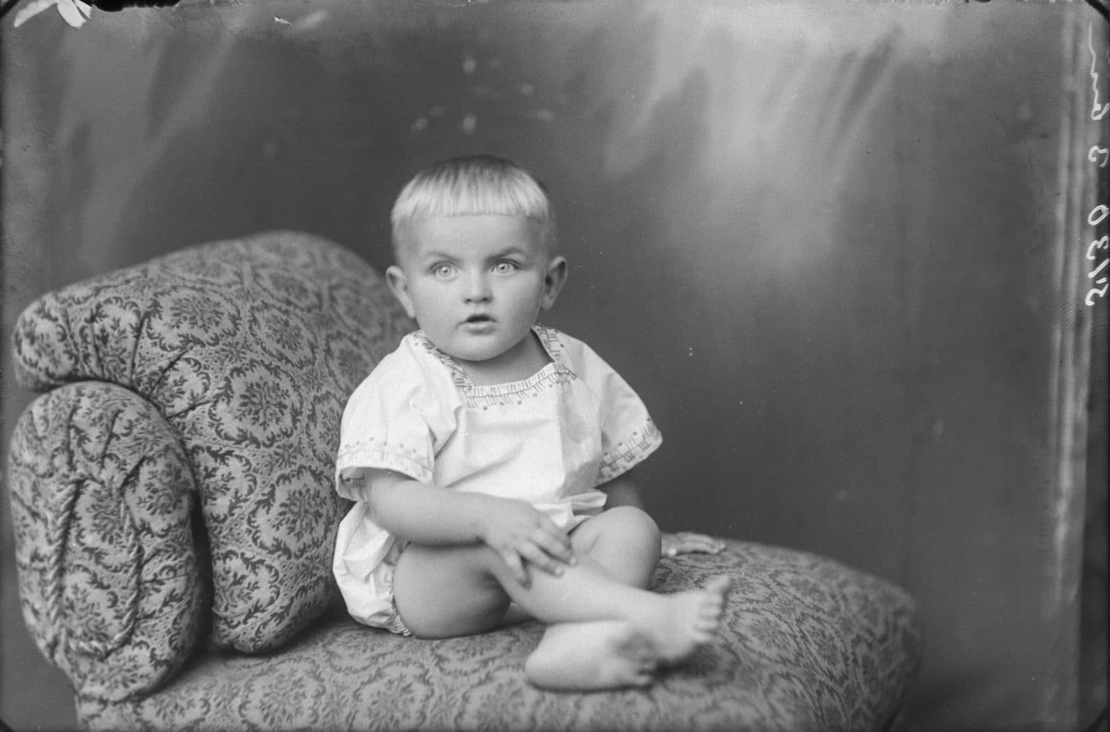 Fotografia z atelier E. Janusz, negatyw nr 098