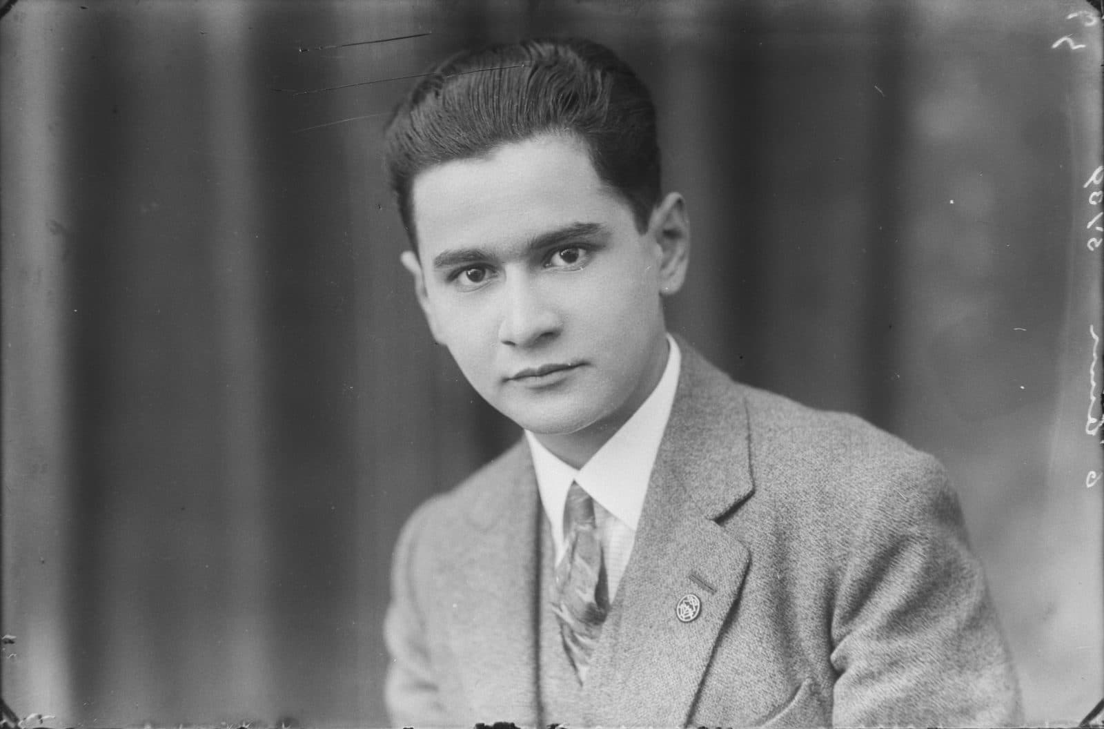 Fotografia z atelier E. Janusz, negatyw nr 100