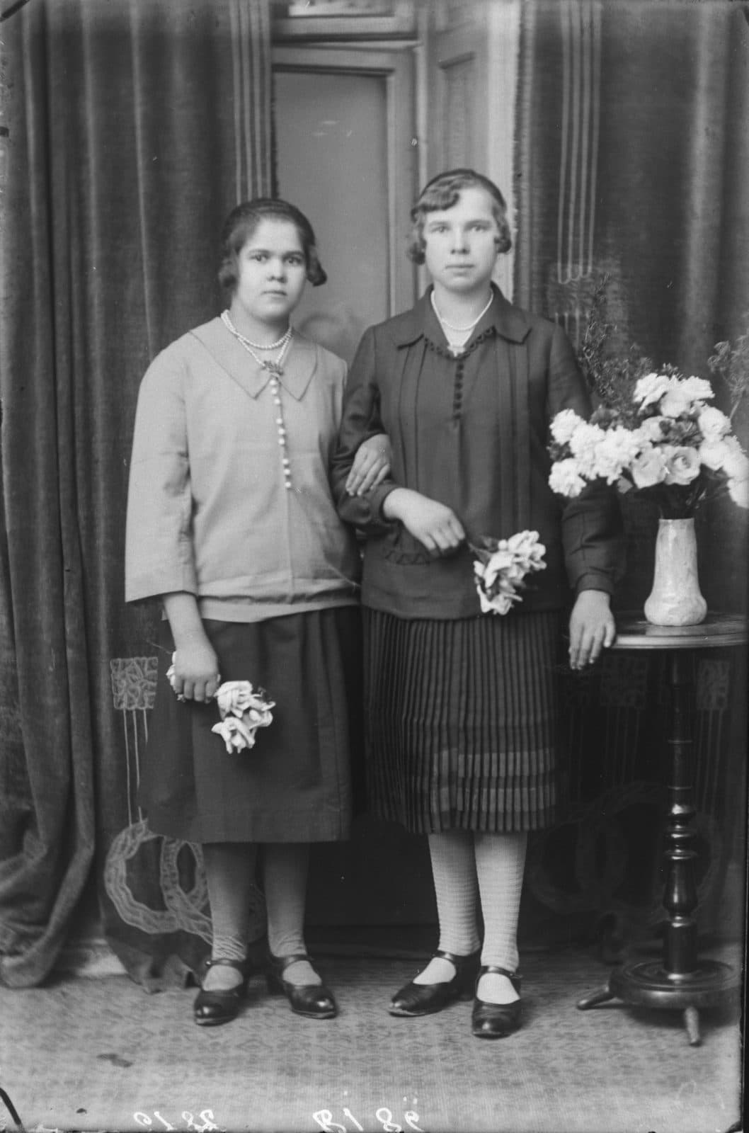 Fotografia z atelier E. Janusz, negatyw nr 115