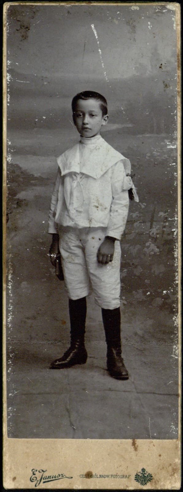Edward Janusz, Rzeszów – portret chłopca (Jerzy Grotowski), ok. 1903